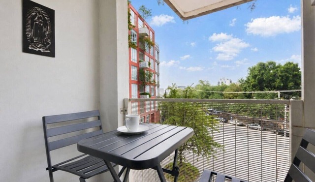 Stay in Obispado! Security 24/7 4 beds 2BR2br 6ppl