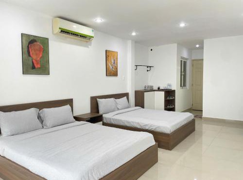 StayX Near FV Hospital