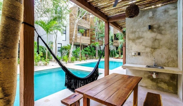 Stylish Eco-Friendly Condo w/ Private Roof Lounge