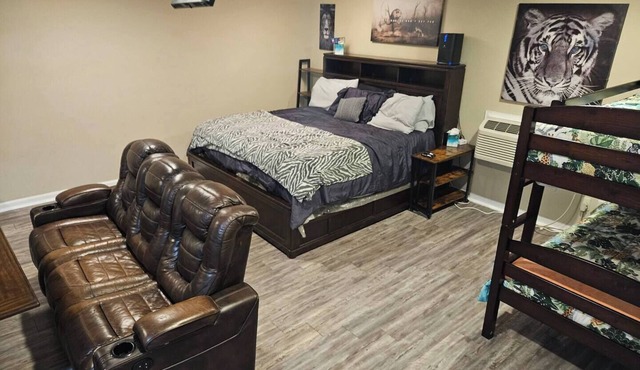Suite: King Bed, Bunks, Kitchenette in Marietta