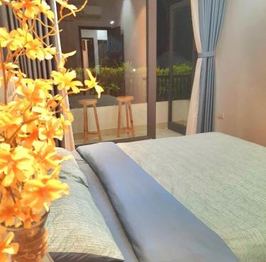 Sunshine villa