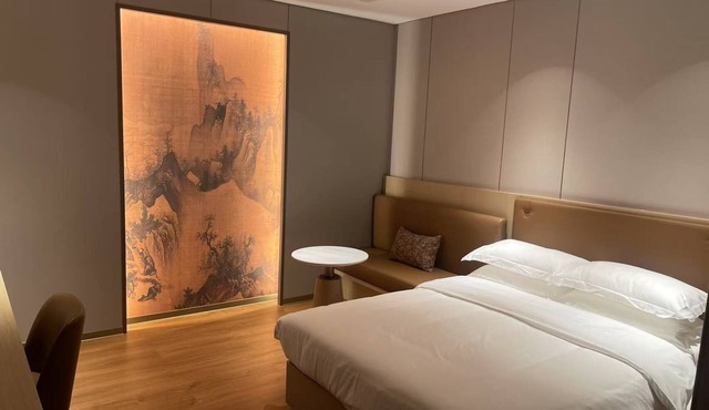 T3E JOY REST LOUNGE