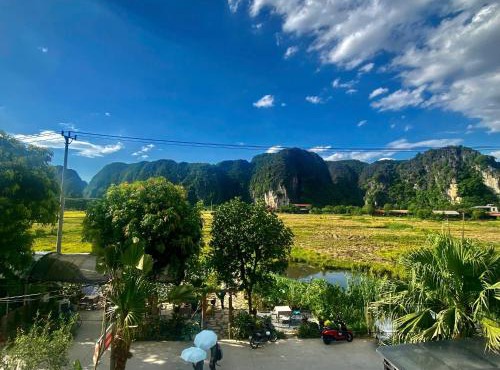 Tam Coc Mountain View Homestay