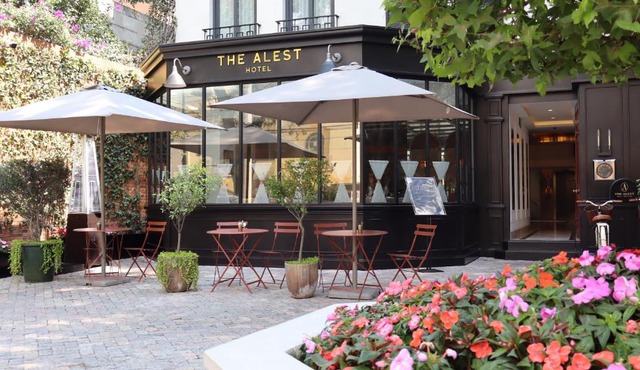 The Alest Hotel