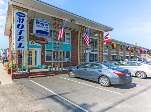 The Crest - Hampton Beach in Hampton