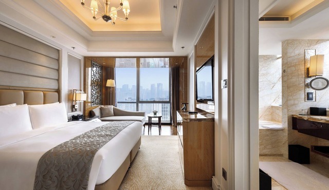 The Ritz-Carlton, Chengdu