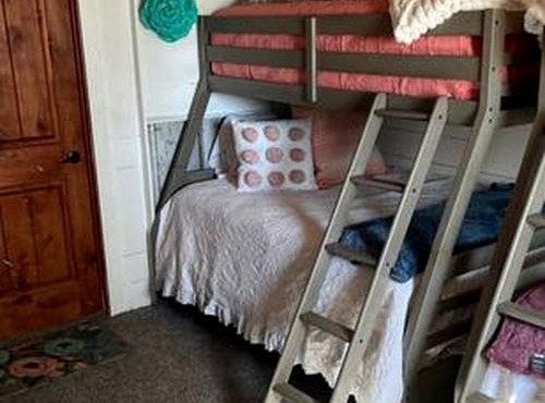 Tiny Quaint Rental Perfect for a Small Family Escape in Texas in Round Top