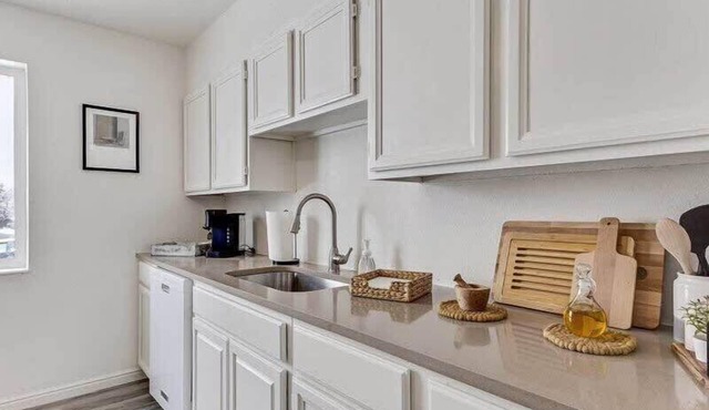 Tranquil Locale, Proximity to Pickleball Courts in Bountiful