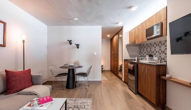 Trendy and Safe Fully Equipped Stay | ROMA
