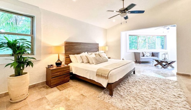 Tropical 3BR retreat w/pool & beach essentials