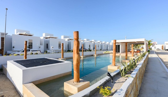 Tropical hideaway with rooftop oasis - discover Caribbean bliss