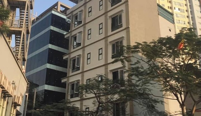 Van Nam Hotel by OnHotelRooms
