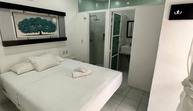 Vayor Hotel & Suites