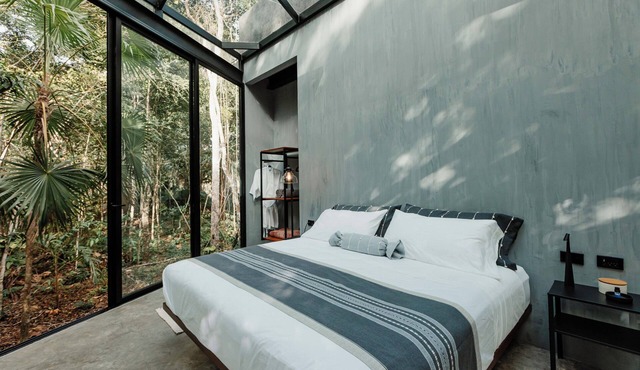 VILLA 1 SOTA Space