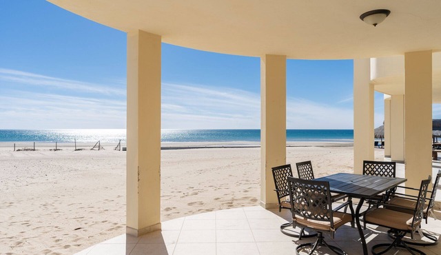 Villa 16 | Beachfront Luxury Home