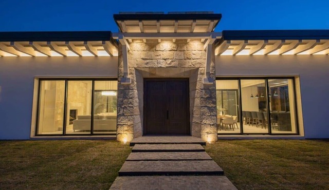 Villa 6BR Pueblo Parvada