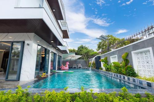 Villa B2-34 Long Cung - Phòng hát Karaoke VIP - 100m tới biển