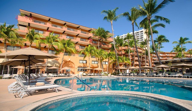 Villa del Palmar on the beach and close to downtown Puerto Vallarta!