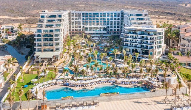 Villa La Valencia Los Cabos - 2 Bedroom Suite