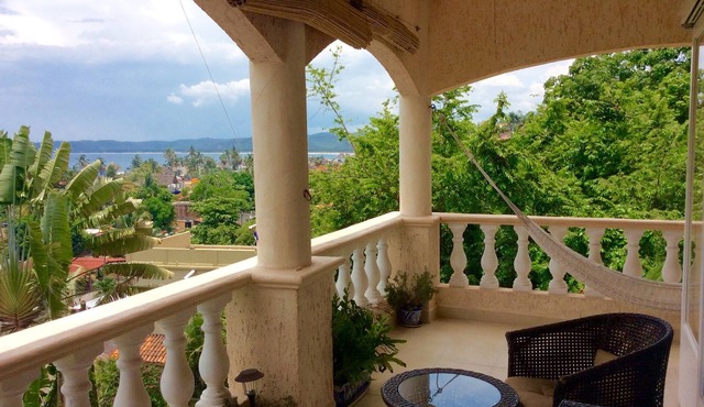 Villa Paloma: An ocean view luxury rental in Mexico