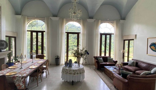 Villa Panorama of Luxury and Tranquility in the Heart of the Valley
