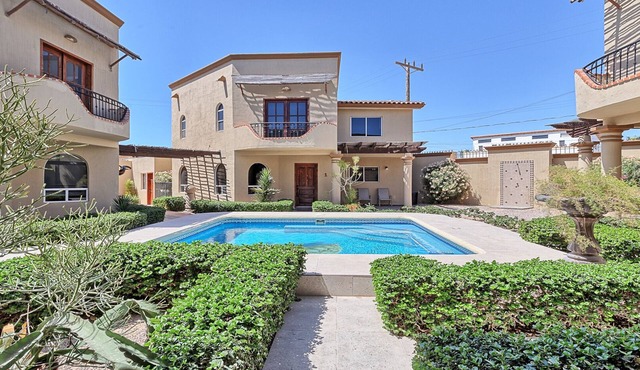 Villa Sonari 3 Great house, complex of 4 houses