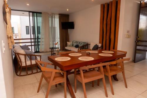 Villas Aakal Petirojo