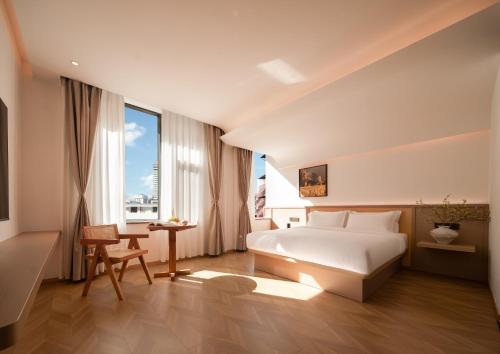 Wanda Moments Guesthouse, Kunming Old Street
