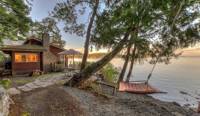 Waterfront Cottage Rental with Spectacular Sunset Views on Orcas Island, Washington in Deer Harbor