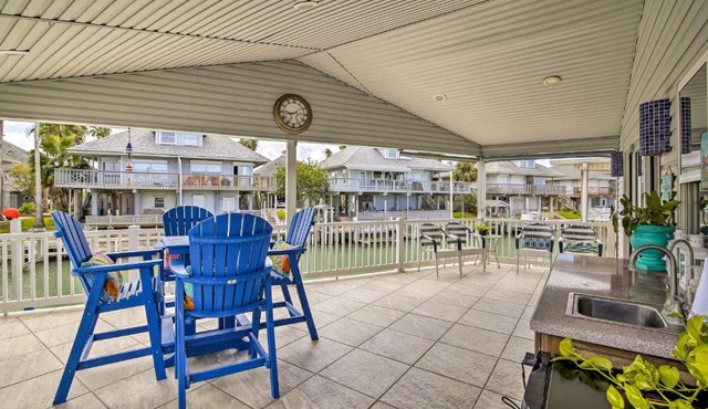 Waterfront Port Isabel Getaway: Bring Your Pet!
