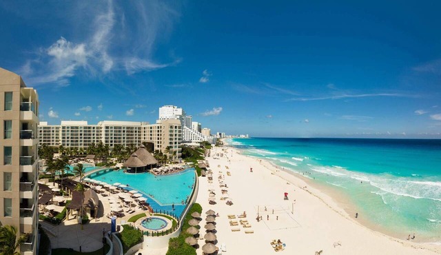 Westin Lagunamar Ocean Resort - Luxurious 2-Bedroom Villa - Family Friendly Resort!