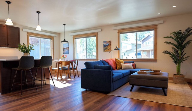 Winthrop Trailside Getaway 1 - A cozy trailside retreat in the Methow Valley. in Winthrop