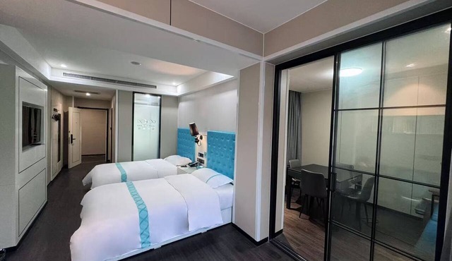 Xana Lite Hotel Gu'an Train Station