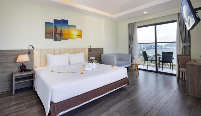 Xavia Hotel