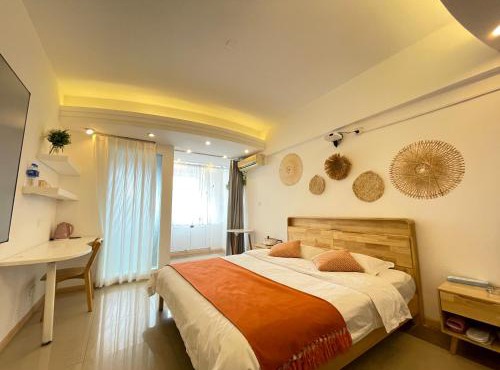 Xihe Light Luxury Self-service Apartment