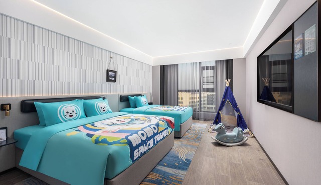 Yuncheng Pinglu Wanda Meihua Hotel