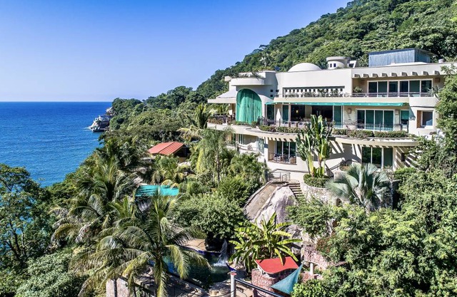 1858 m² Villa ∙ 8 bedrooms ∙ 24 guests