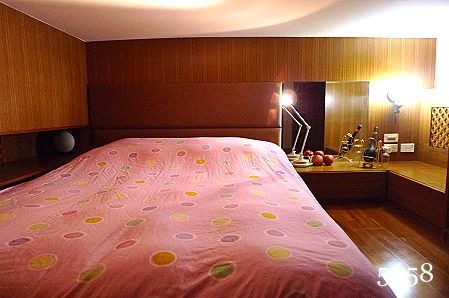 Lovely Duplex for 2 near Kaoshiung Railway