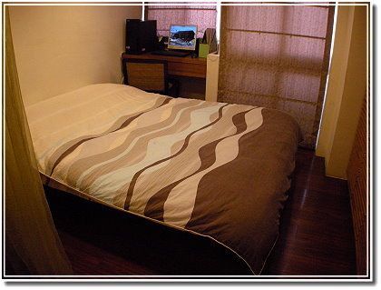 Nanyang Style Quadruple Room in Tainan. Near Kaohsiung Railway Station, Formosa Boulevard Station, Liuhe Night Market