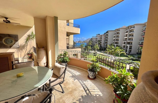 Villa La Estancia 1409 - 2BR/3BA Premium Oceanview