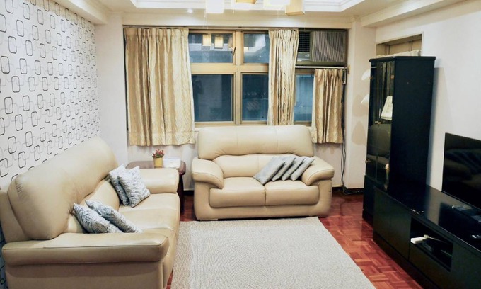 Zhongzheng House | 105 m² House ∙ 2 bedrooms ∙ 10 guests