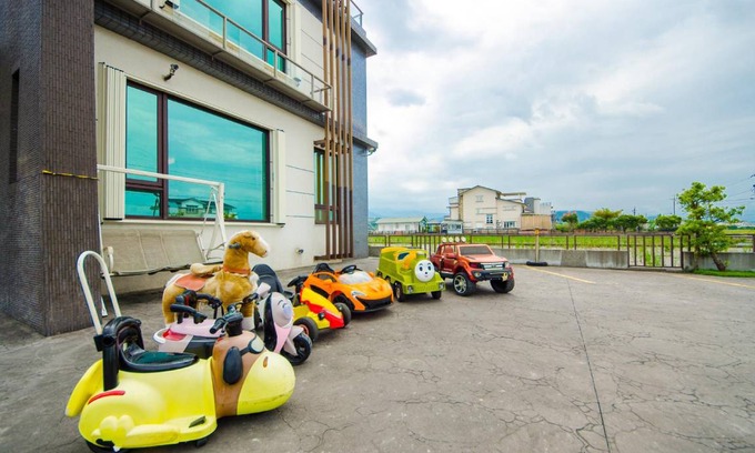 Dongshan Hotel | 120 m² Motel ∙ 8 guests