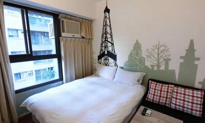 Xitun District Hotel | 17 m² Motel ∙ 3 guests