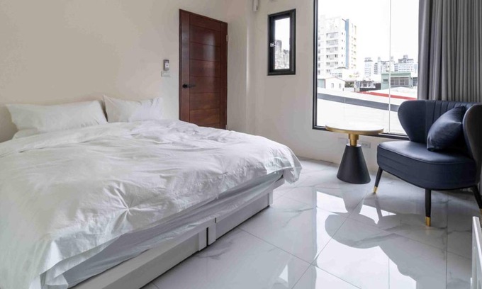Zuoying District House | 18 m² House ∙ 2 guests