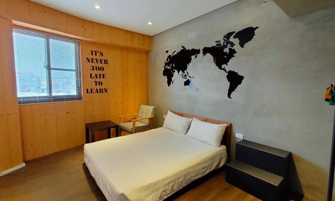 West Central District Hotel | 20 m² Motel ∙ 2 guests