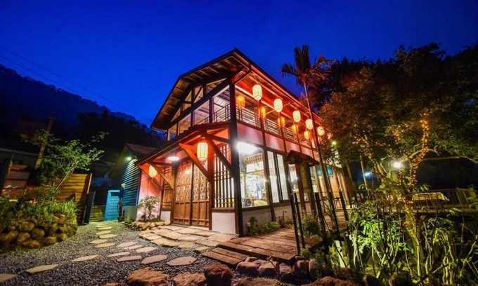 Gongguan Hotel | 240 m² Motel ∙ 4 bedrooms ∙ 12 guests