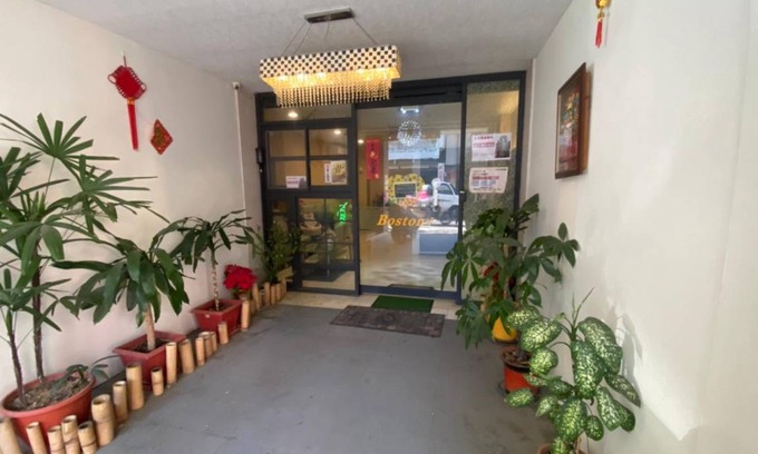 West District Hotel | 33 m² Hotel ∙ 5 guests