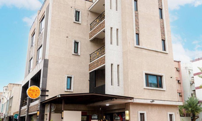 Hualien City Centre Hotel | 33 m² Motel ∙ 6 guests