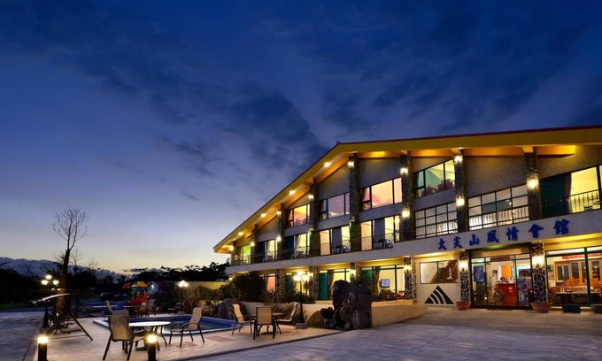 Big Beach Hotel | 36 m² Motel ∙ 8 guests