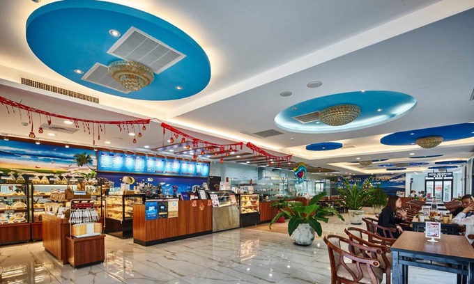 Renwu District Hotel | 37 m² Hotel ∙ 4 guests